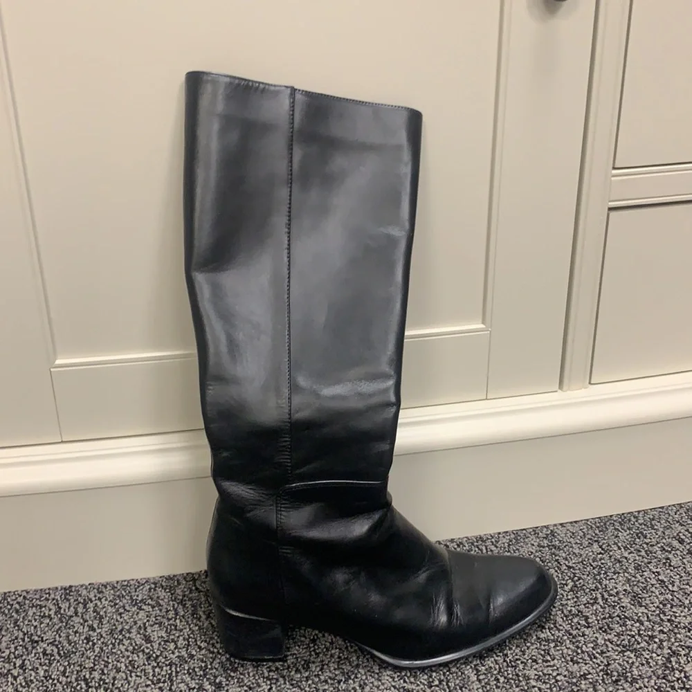 Glacee Black Leather tall, heeled boots 8.5 M - Picture 3 of 11